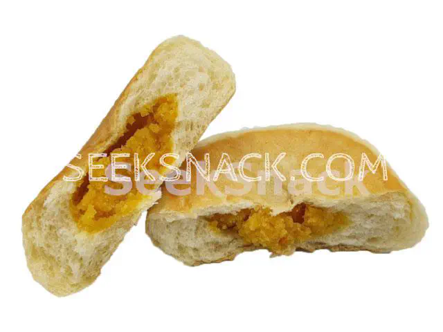 Mung Bean with Salted Egg Yolk Paste Filled Panbread_inside