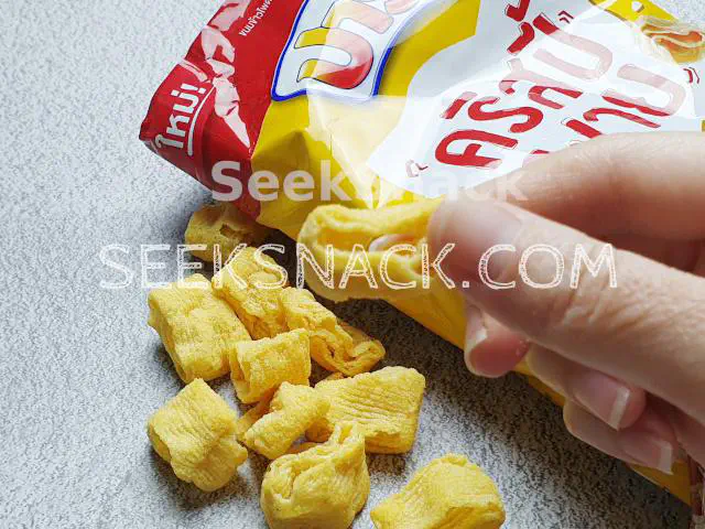Party Crispy Pie - Corn Cheese Flavored