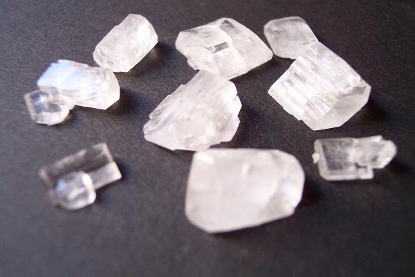 Crystals of trisodium citrate (sodium citrate)