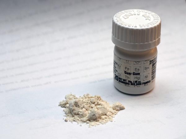 Guar gum powder, a common thickener