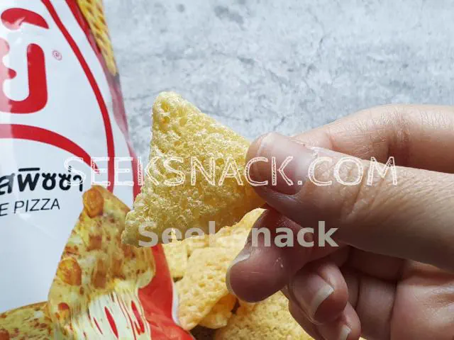 Lay’s Play 3D Shape Potato Snack Cheese Pizza Flavor