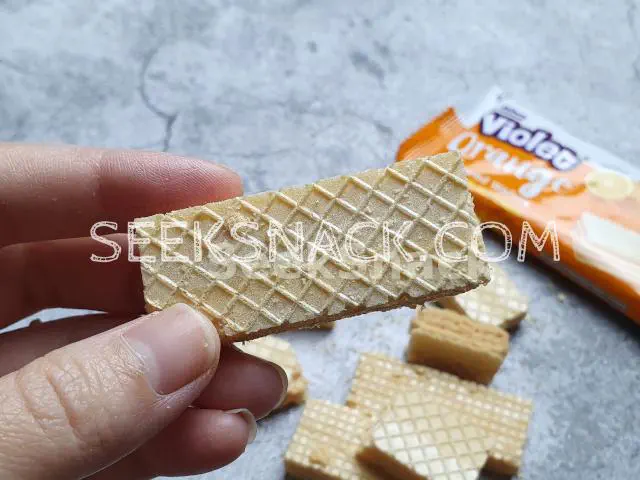 Violet Orange Flavoured Wafer